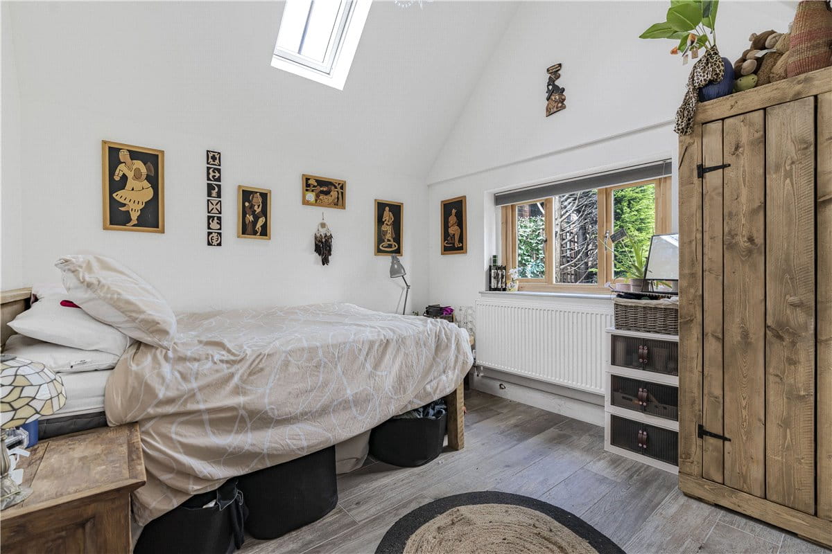 3 bedroom house, School Lane, Stadhampton OX44 - Available