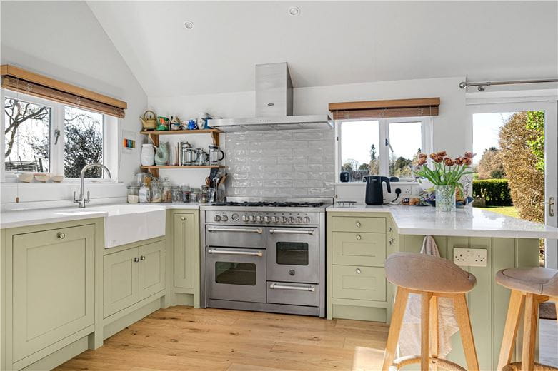 4 bedroom house, Station Road, Lower Heyford OX25 - Available