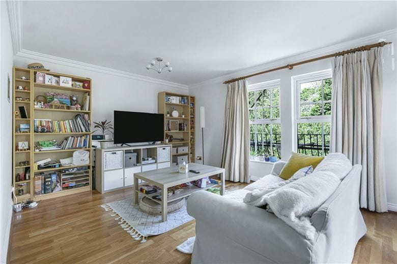 2 bedroom flat, Rewley Road, Oxford OX1 - Sold