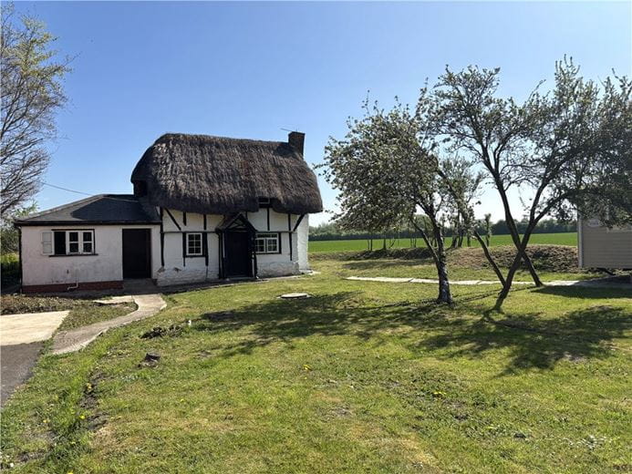 2 bedroom cottage, Mill Lane, Chalgrove OX44 - Available