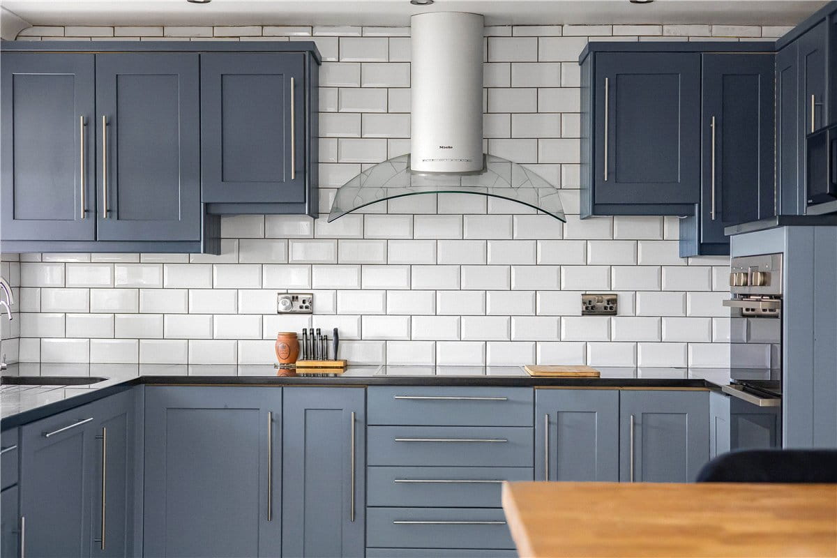 3 bedroom house, The Causeway, East Hanney OX12 - Available