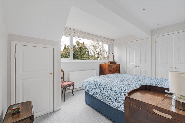 4 bedroom house, Bagley Wood Road, Kennington OX1 - Available
