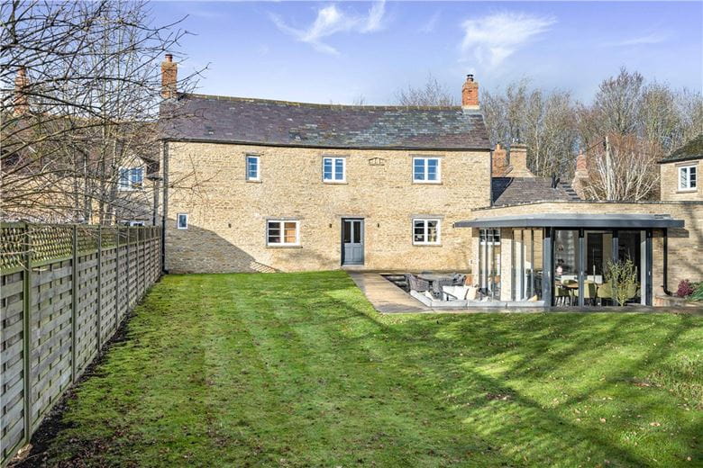 4 bedroom house, Weston Road, Bletchingdon OX5 - Available