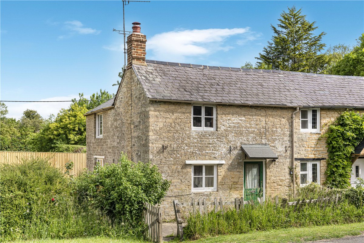 3 bedroom cottage, Barnard Gate, Witney OX29 - Sold