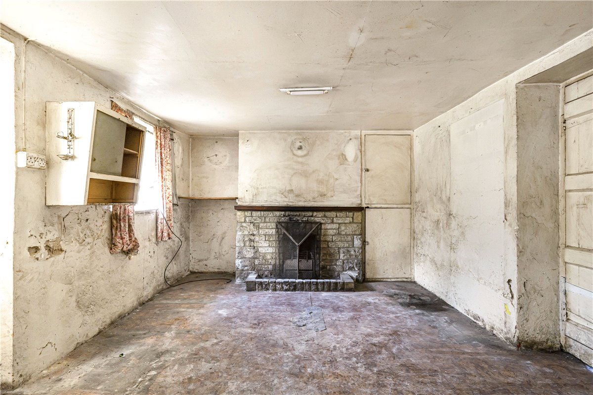 3 bedroom cottage, Barnard Gate, Witney OX29 - Sold