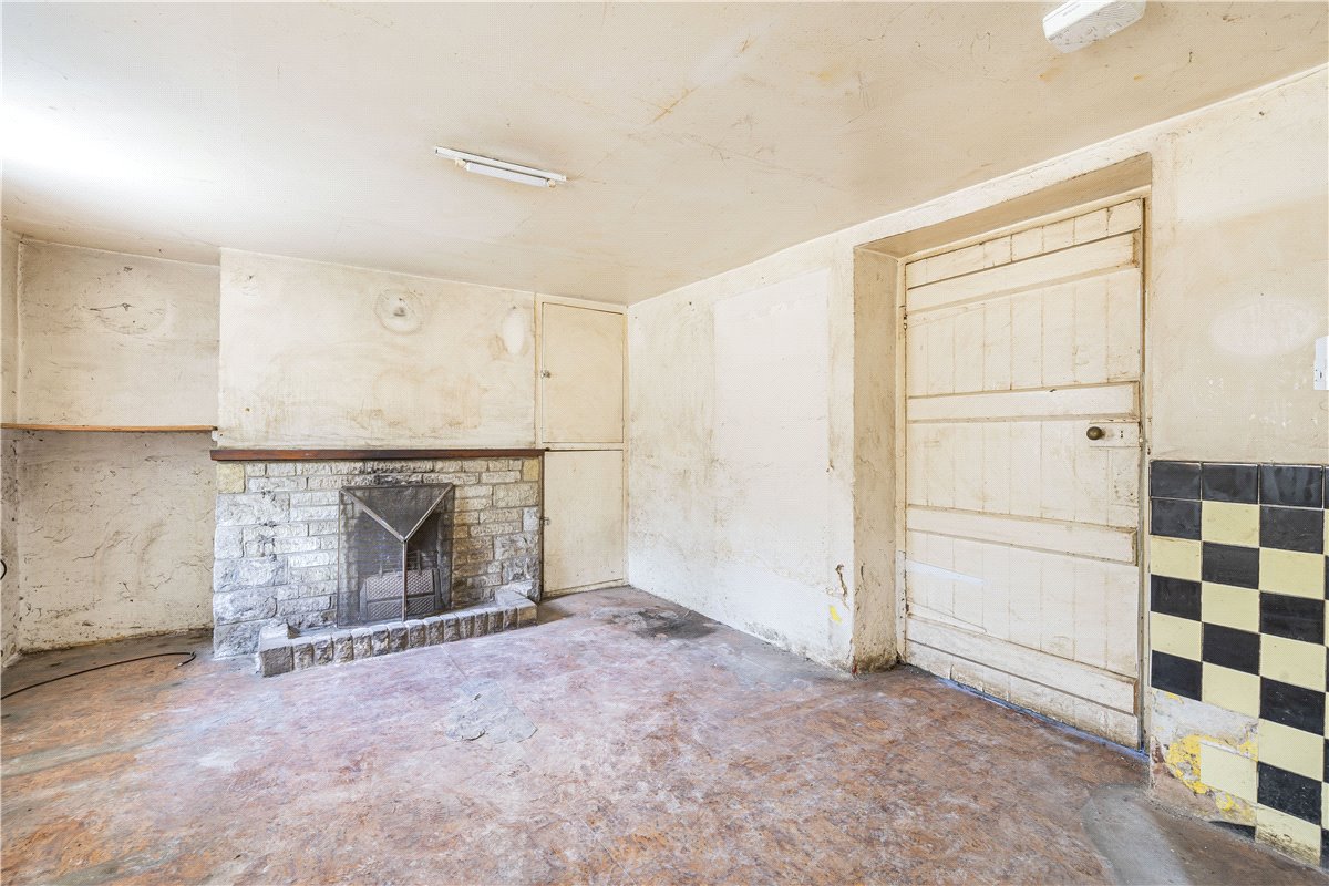 3 bedroom cottage, Barnard Gate, Witney OX29 - Sold