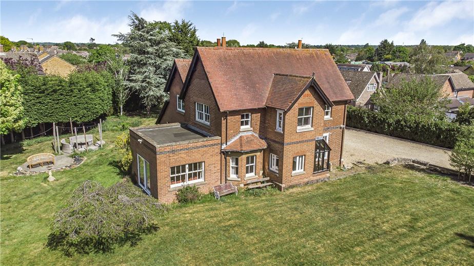 4 bedroom house, Norman Avenue, Abingdon OX14 - Available