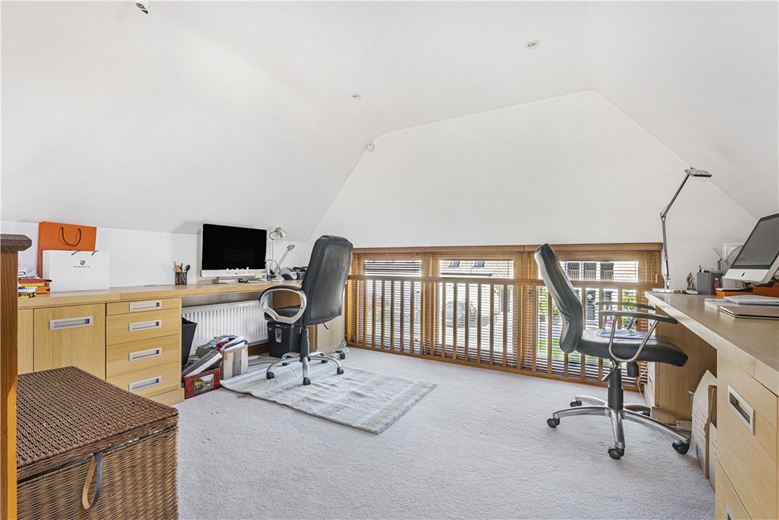 4 bedroom house, Ingleby Paddocks, Enslow OX5 - Available