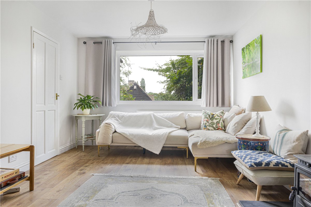 4 bedroom house, Keens Close, Enstone OX7 - Available