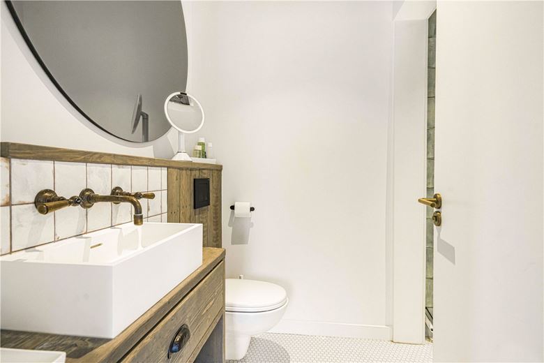 1 bedroom flat, Victoria Road, Oxford OX2 - Sold