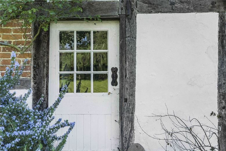 4 bedroom cottage, High Street, Long Wittenham OX14 - Available