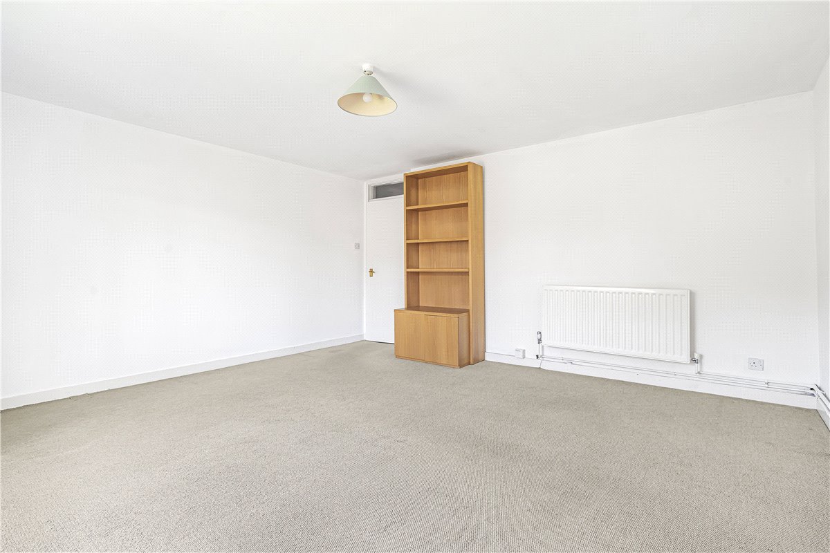 2 bedroom flat, Banbury Road, Oxford OX2 - Sold STC
