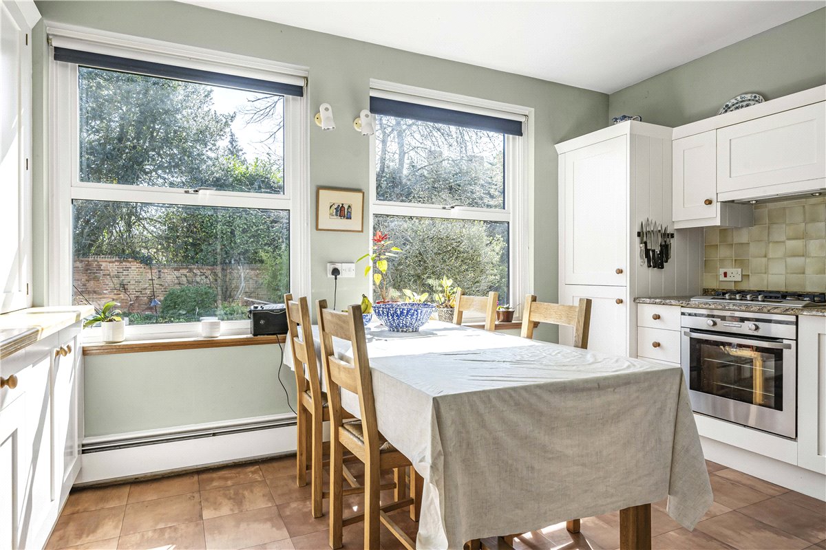 3 bedroom flat, Banbury Road, Oxford OX2 - Sold