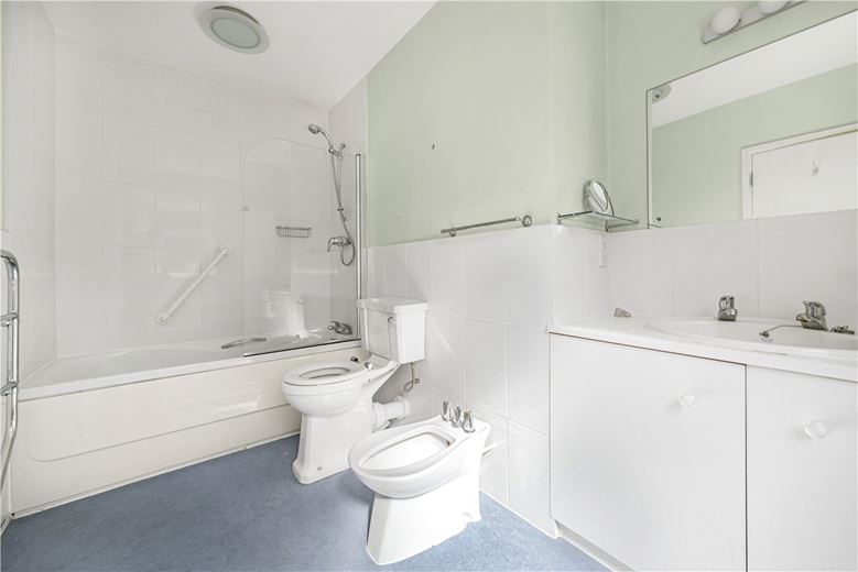 3 bedroom flat, Banbury Road, Oxford OX2 - Sold