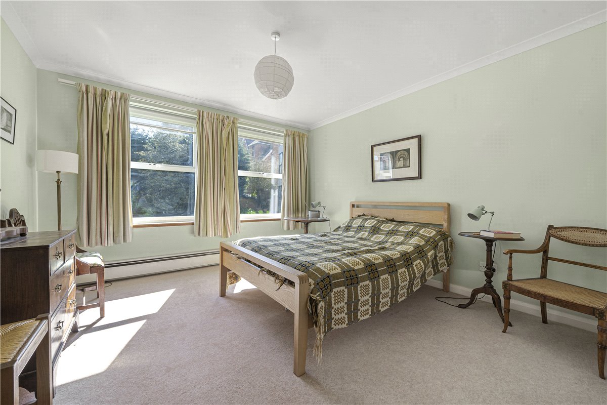 3 bedroom flat, Banbury Road, Oxford OX2 - Sold