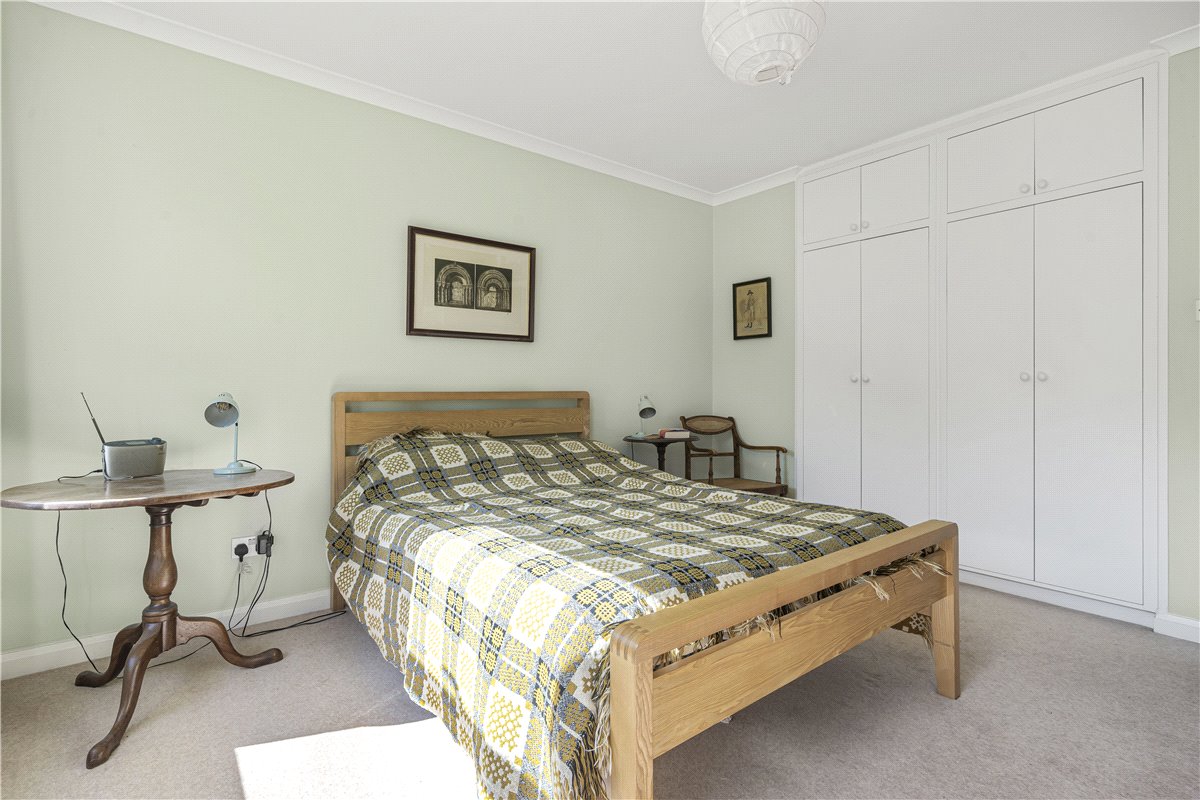 3 bedroom flat, Banbury Road, Oxford OX2 - Sold