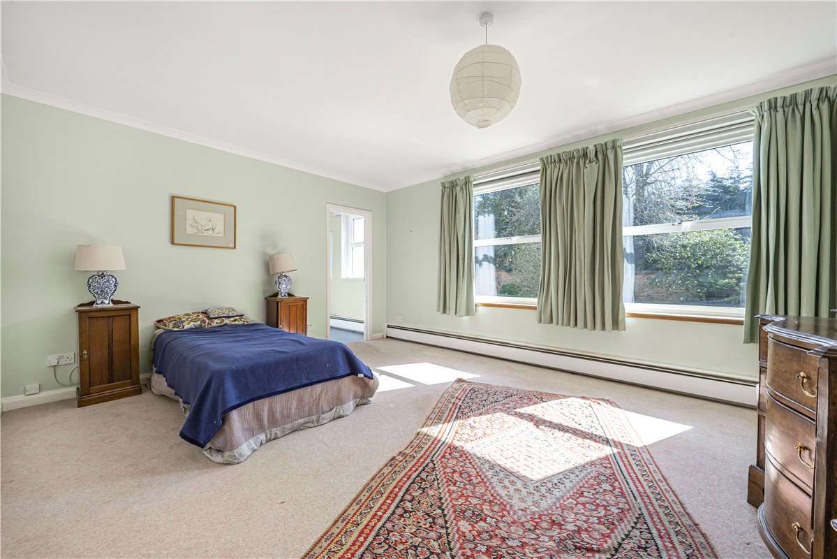3 bedroom flat, Banbury Road, Oxford OX2 - Sold