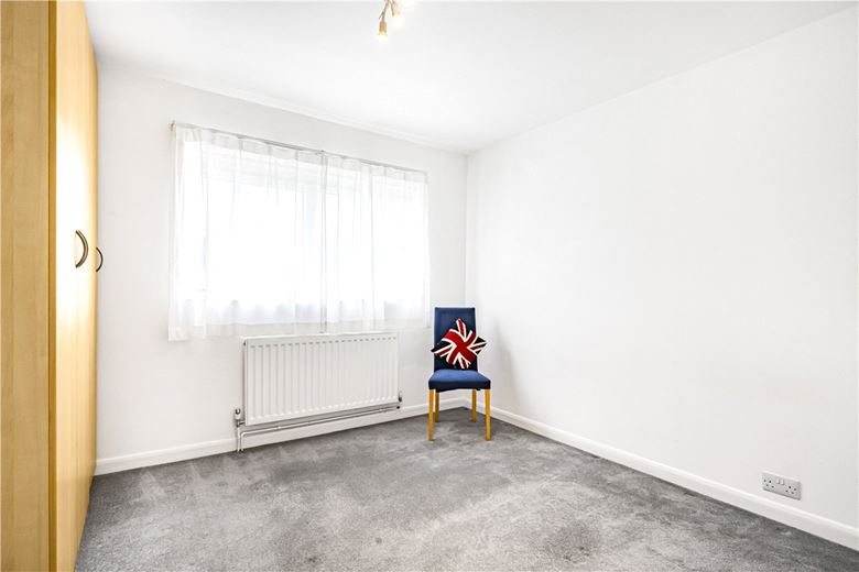 2 bedroom flat, Cunliffe Close, Oxford OX2 - Available