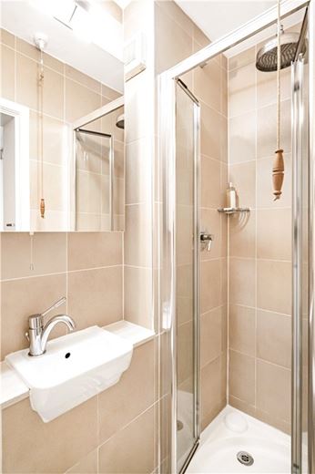 2 bedroom flat, Cunliffe Close, Oxford OX2 - Available