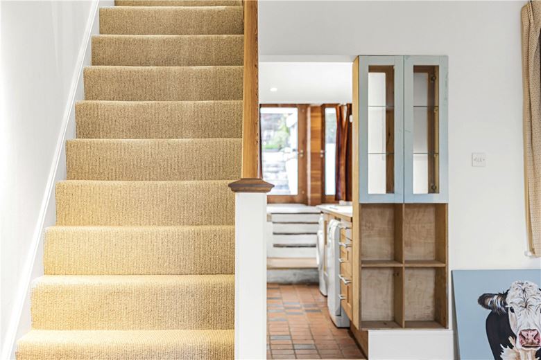 2 bedroom house, Thames Street, Abingdon OX14 - Available