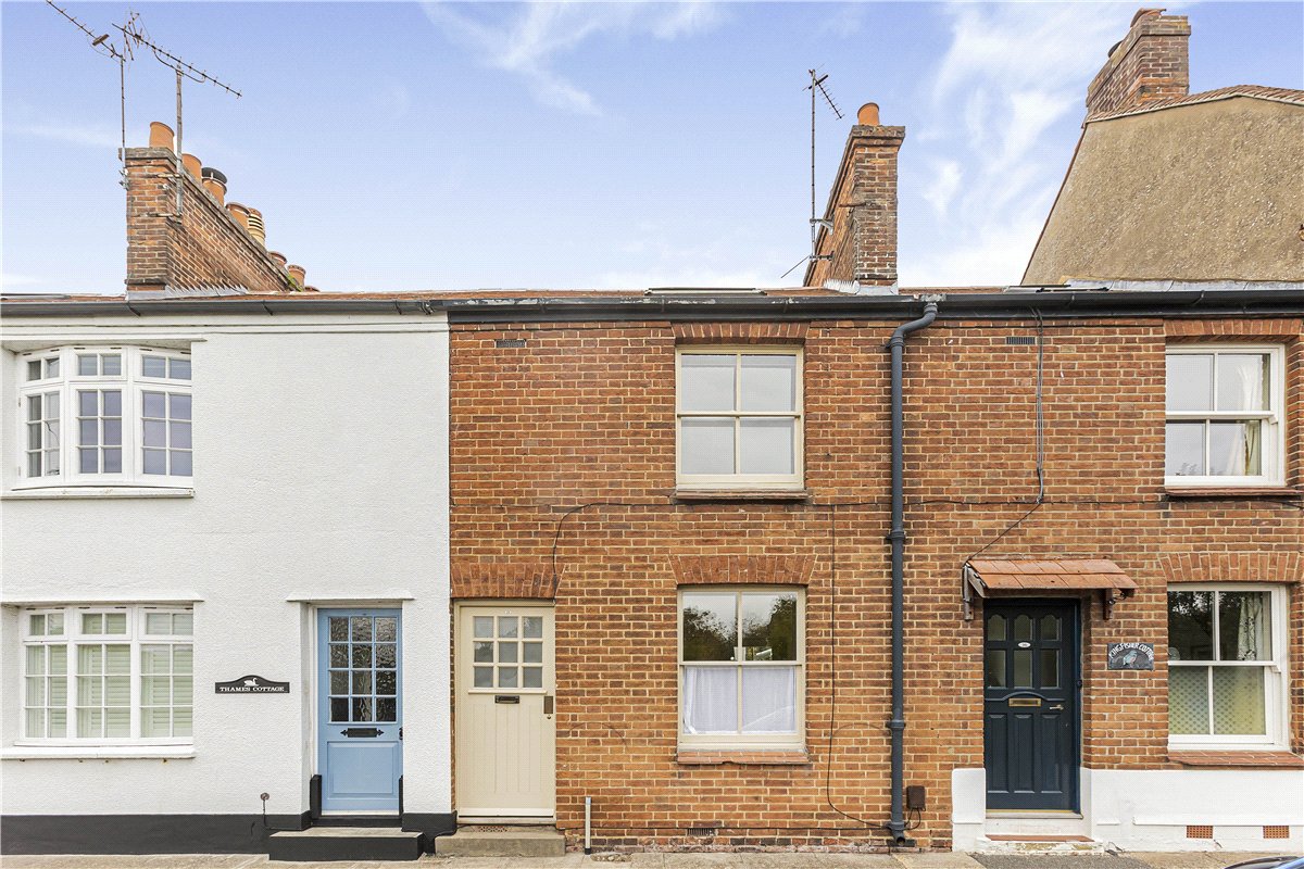 2 bedroom house, Thames Street, Abingdon OX14 - Available
