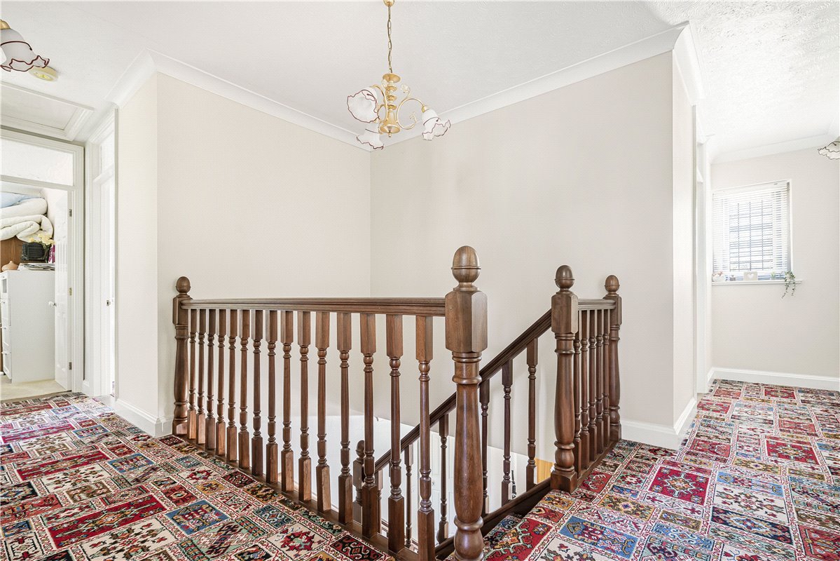 4 bedroom house, Witney Road, Ducklington OX29 - Available