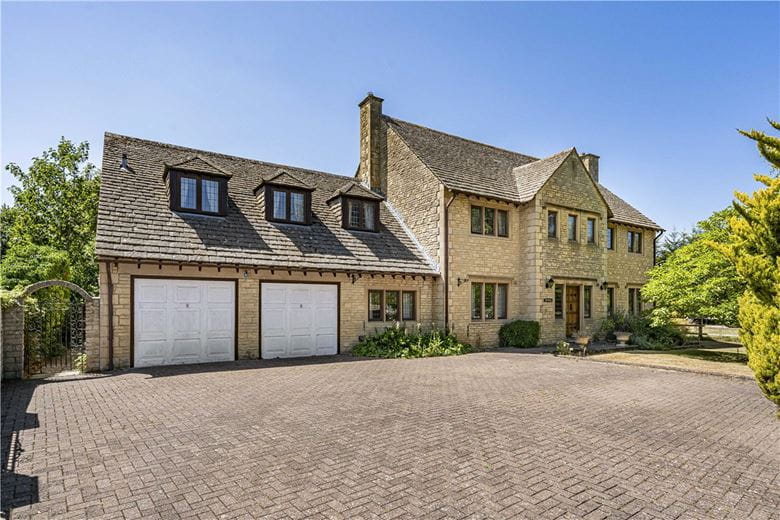 4 bedroom house, Witney Road, Ducklington OX29 - Available