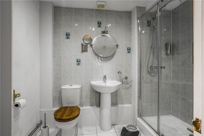 4 bedroom , Cassington Road, Yarnton OX5 - Available