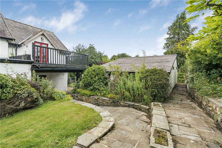 4 bedroom cottage, Old Mains Lane, Poulton-le-Fylde FY6 - Sold STC