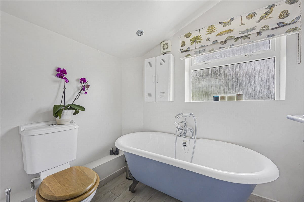 2 bedroom house, Howard Street, Oxford OX4 - Sold STC