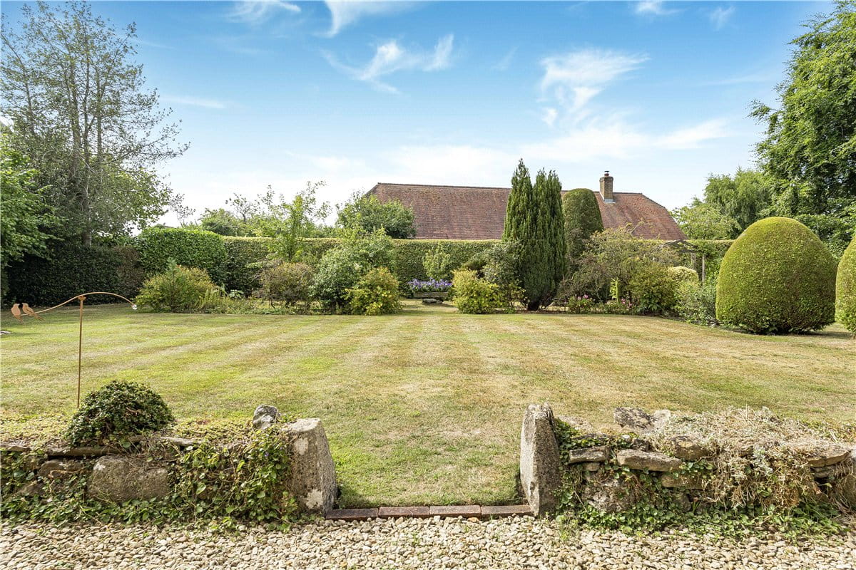 5 bedroom house, Eaton Road, Appleton OX13 - Sold STC