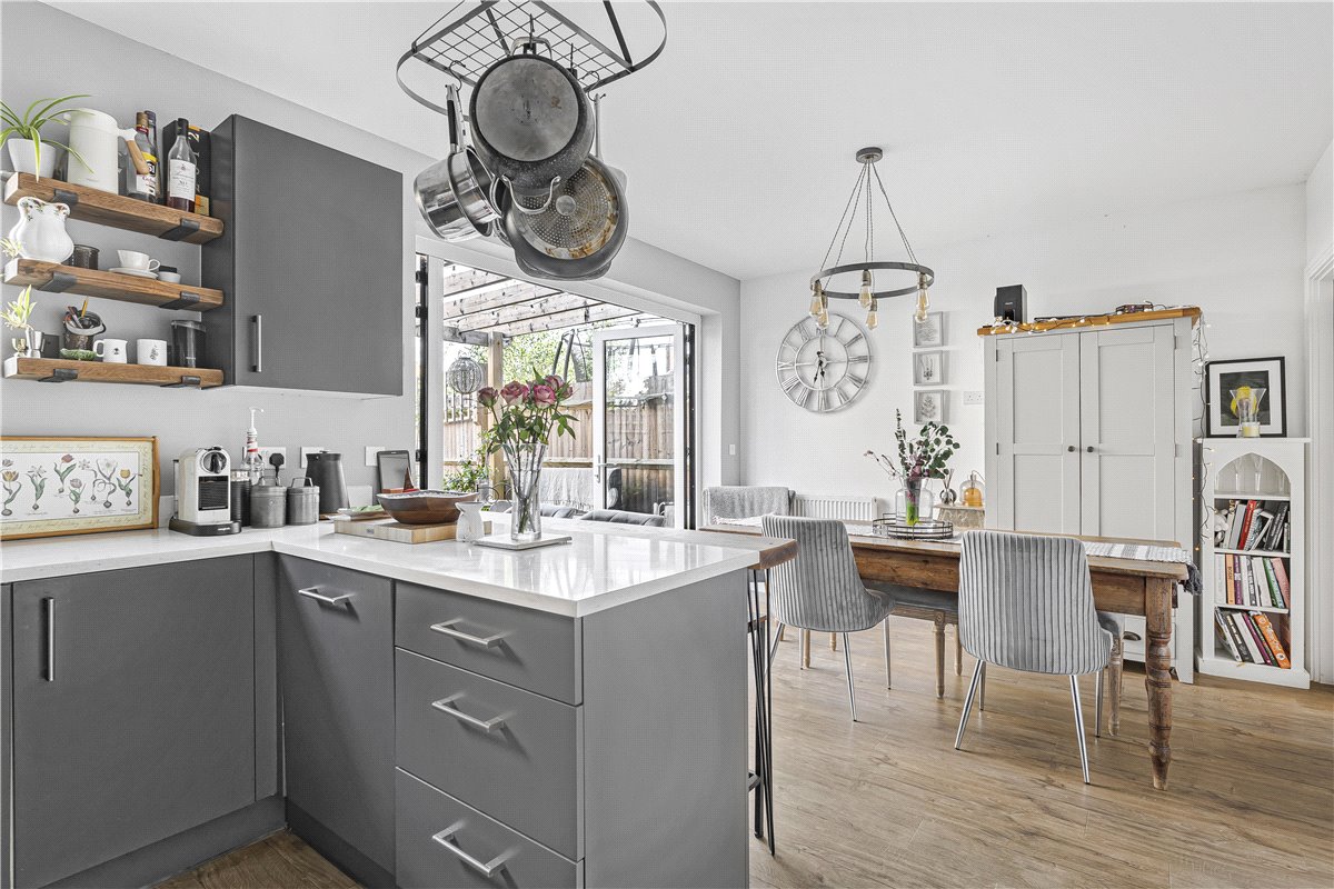 4 bedroom house, Baynhams Drive, Oxford OX2 - Sold