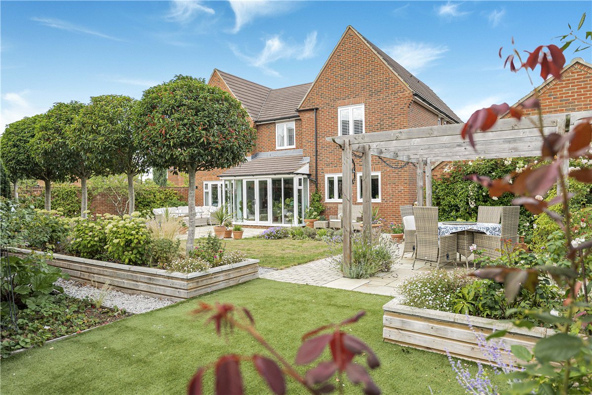 5 bedroom house, Joyce Way, Steventon OX13 - Sold STC