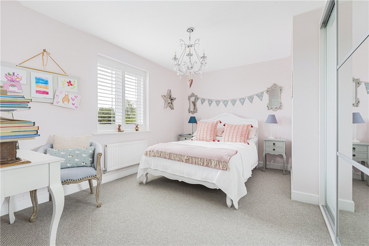 5 bedroom house, Joyce Way, Steventon OX13 - Sold STC