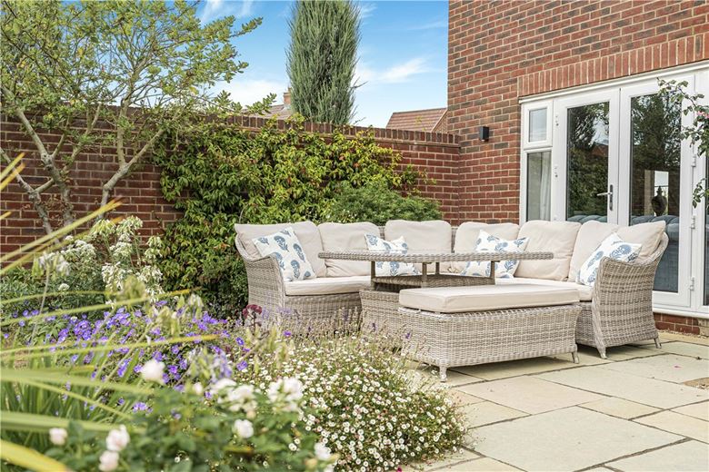 5 bedroom house, Joyce Way, Steventon OX13 - Sold STC