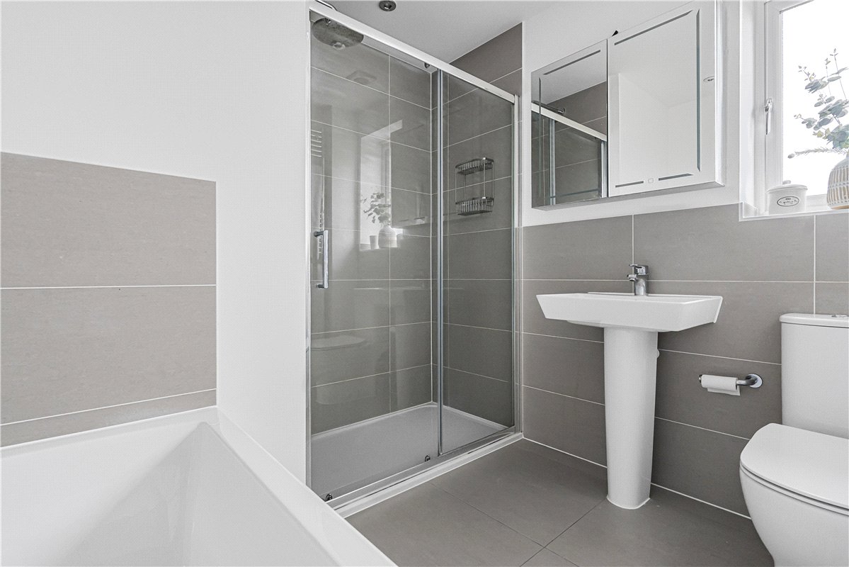 5 bedroom house, Joyce Way, Steventon OX13 - Sold STC