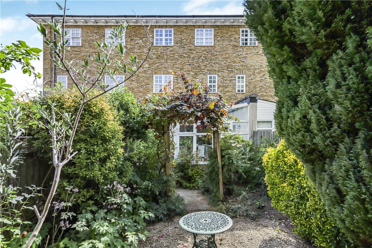 4 bedroom house, Merrivale Square, Oxford OX2 - Sold STC