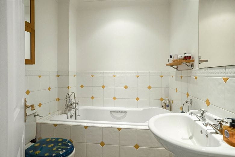 4 bedroom house, Merrivale Square, Oxford OX2 - Sold STC