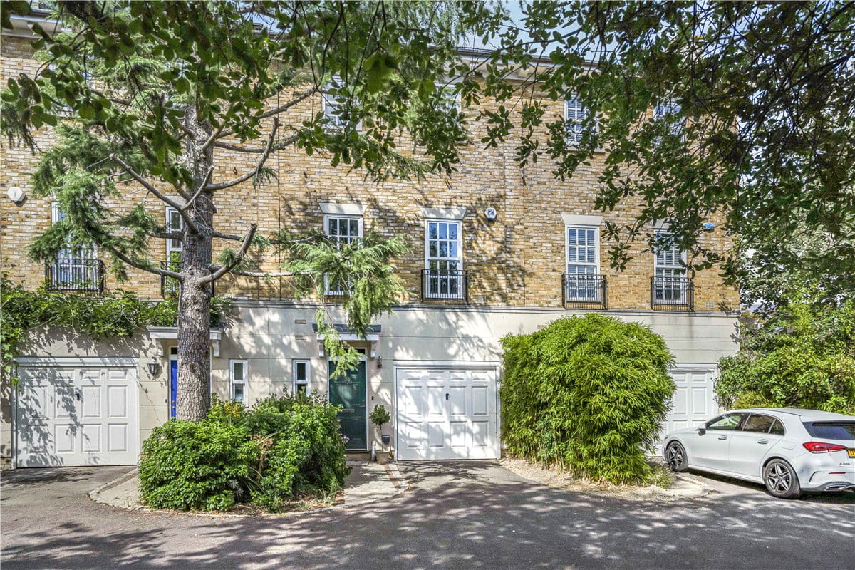 4 bedroom house, Merrivale Square, Oxford OX2 - Sold STC