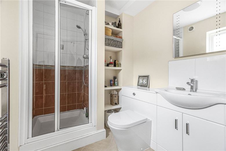 4 bedroom , Bayswater Farm Road, Headington OX3 - Available