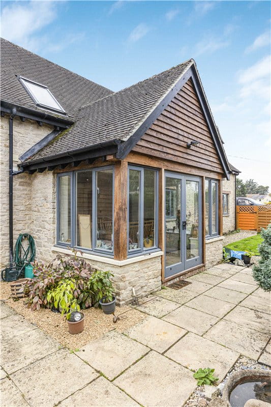 4 bedroom , Bayswater Farm Road, Headington OX3 - Available