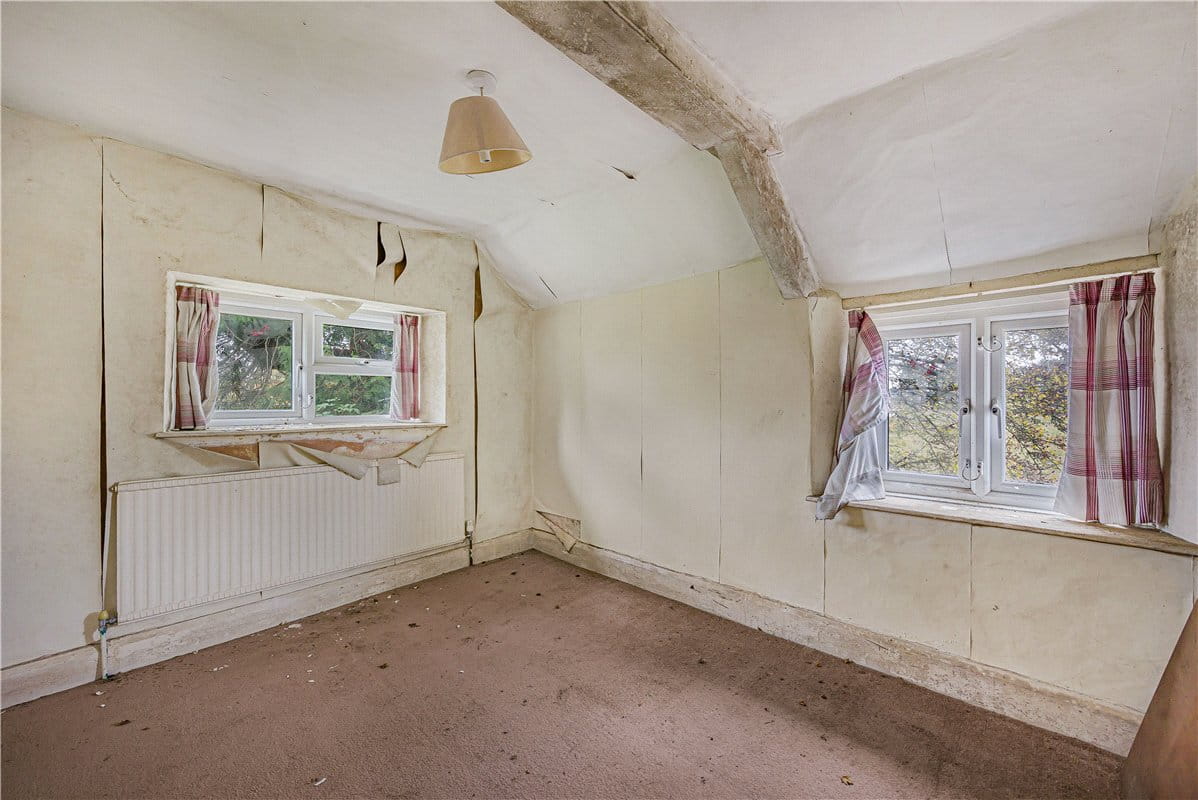 4 bedroom cottage, Queen Camel, Yeovil BA22 - Available