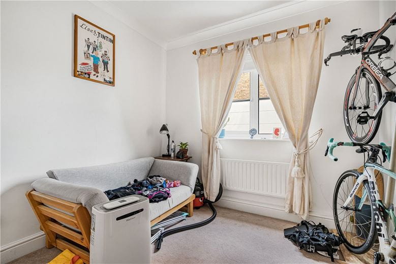 2 bedroom flat, Long Ford Close, Oxford OX1 - Available