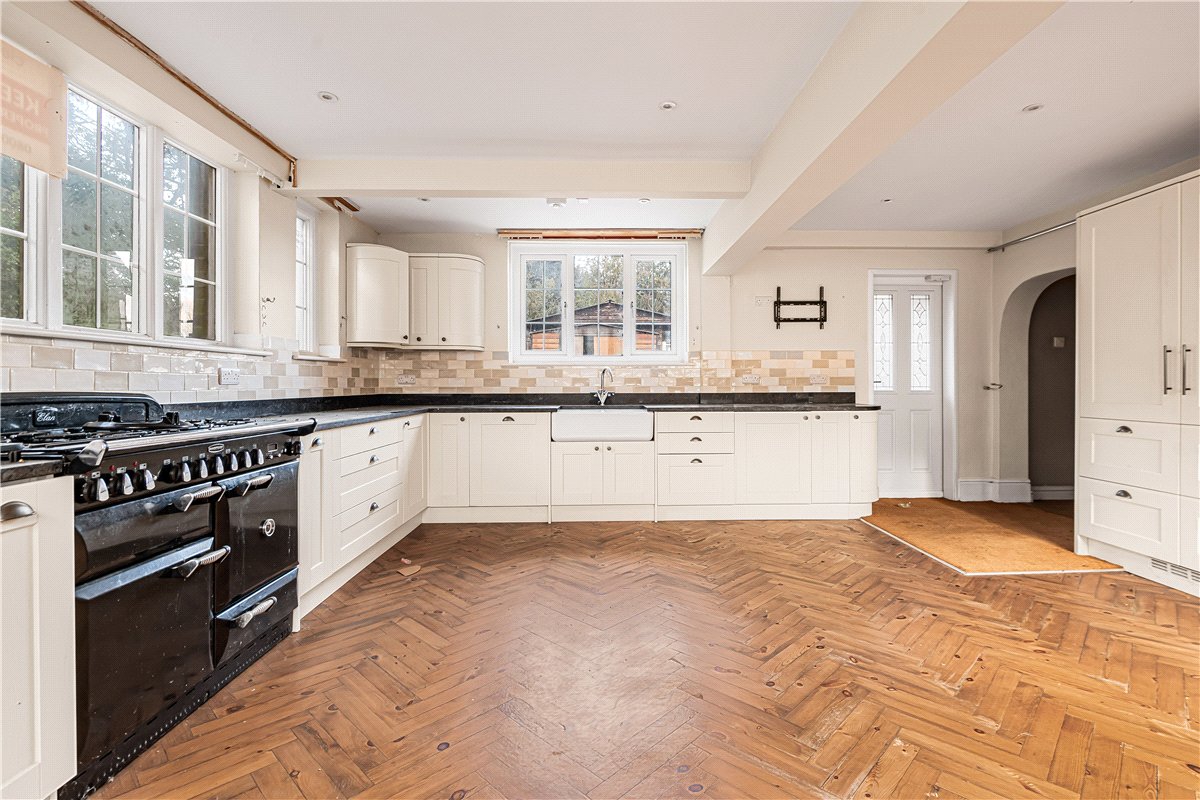 4 bedroom house, Yapton Lane, Walberton BN18 - Available