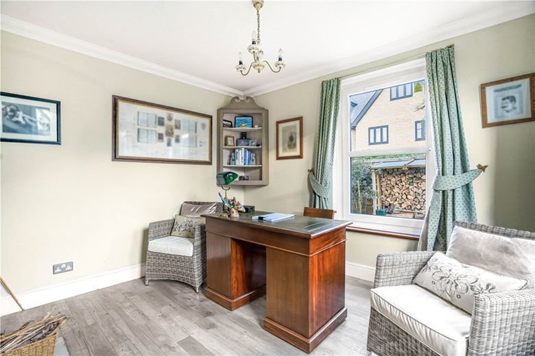 6 bedroom house, Eynsham Road, OX2 - Available