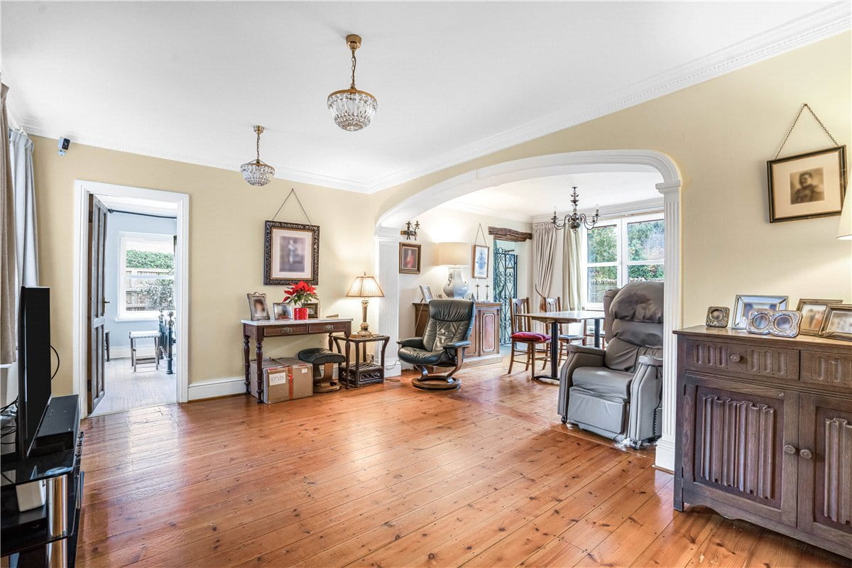 6 bedroom house, Eynsham Road, OX2 - Available