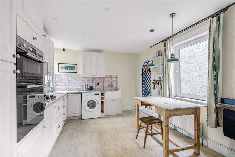 6 bedroom house, Eynsham Road, OX2 - Available