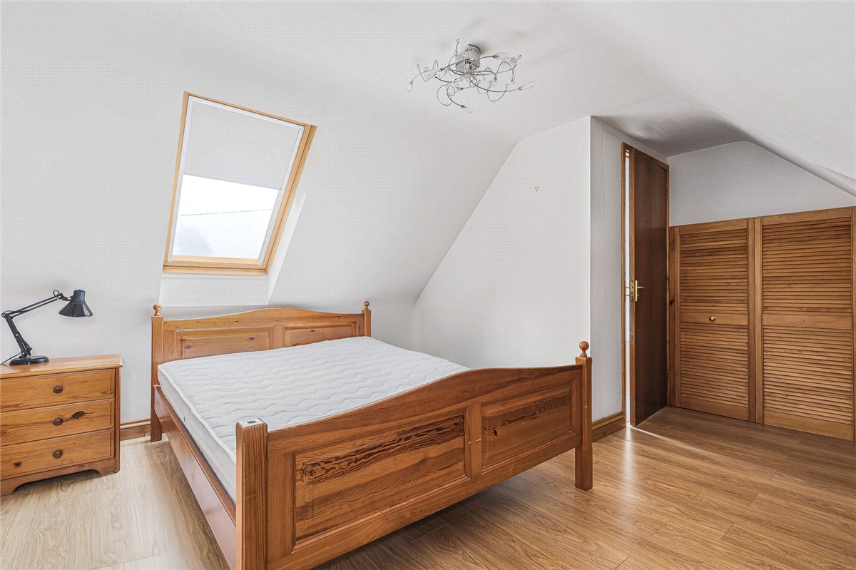 4 bedroom house, Oxford Road, Burford OX18 - Available
