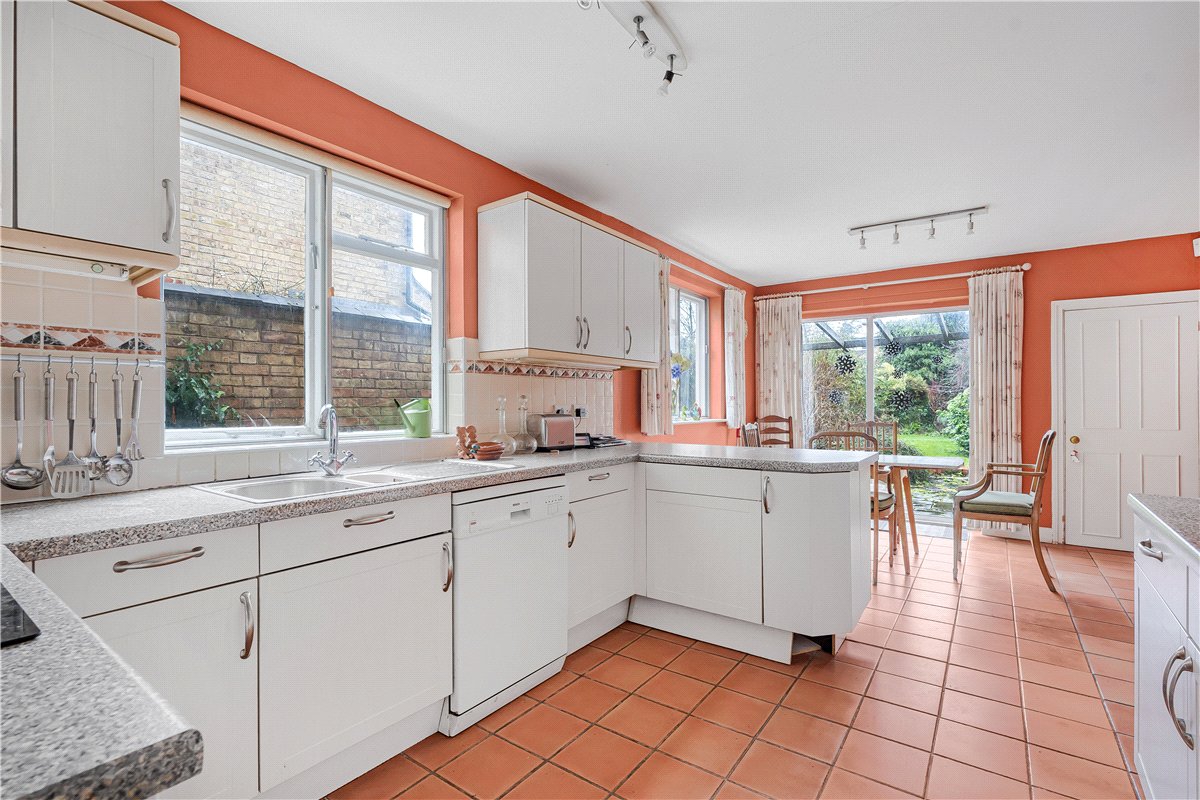 4 bedroom house, Thorncliffe Road, Oxford OX2 - Available