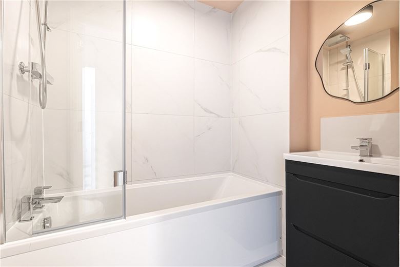 2 bedroom flat, Clear Water Place, Oxford OX2 - Available